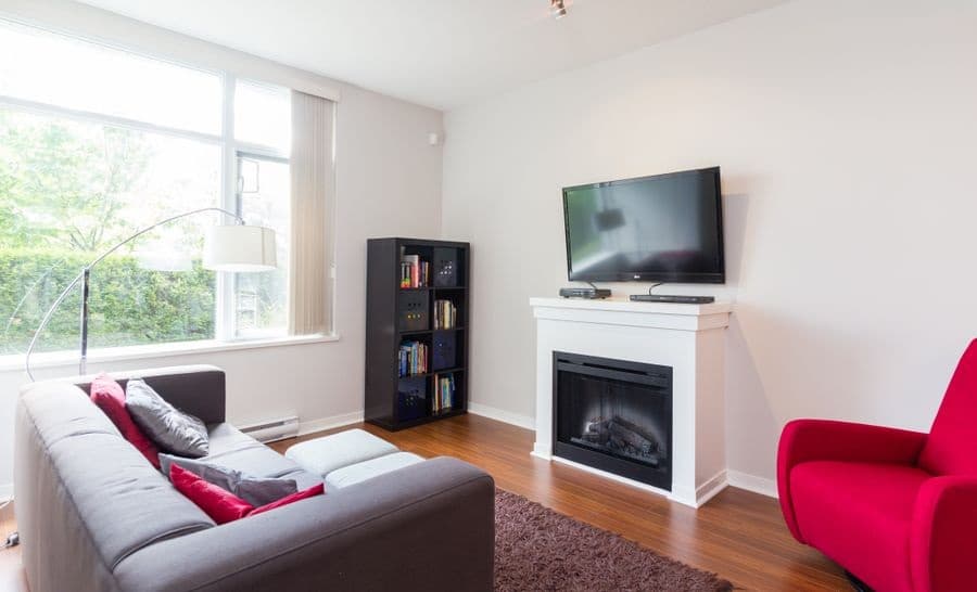 4921 DAWSON STREET photo 1