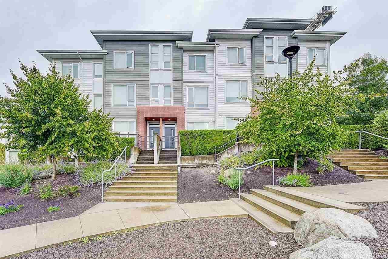 3170 Pierview Crescent photo 1
